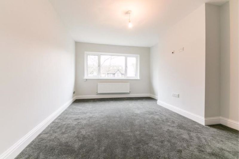 Living Room- click for photo gallery